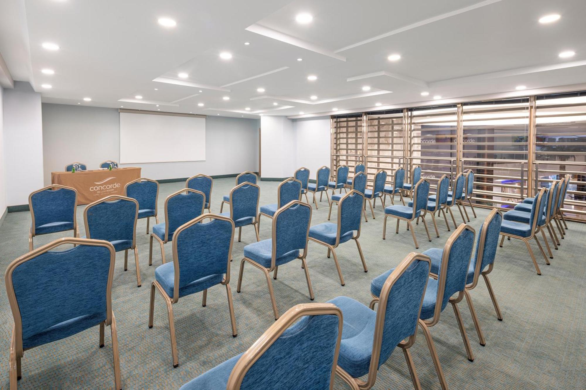 Concorde De Luxe Resort Antalya Exteriér fotografie The conference room