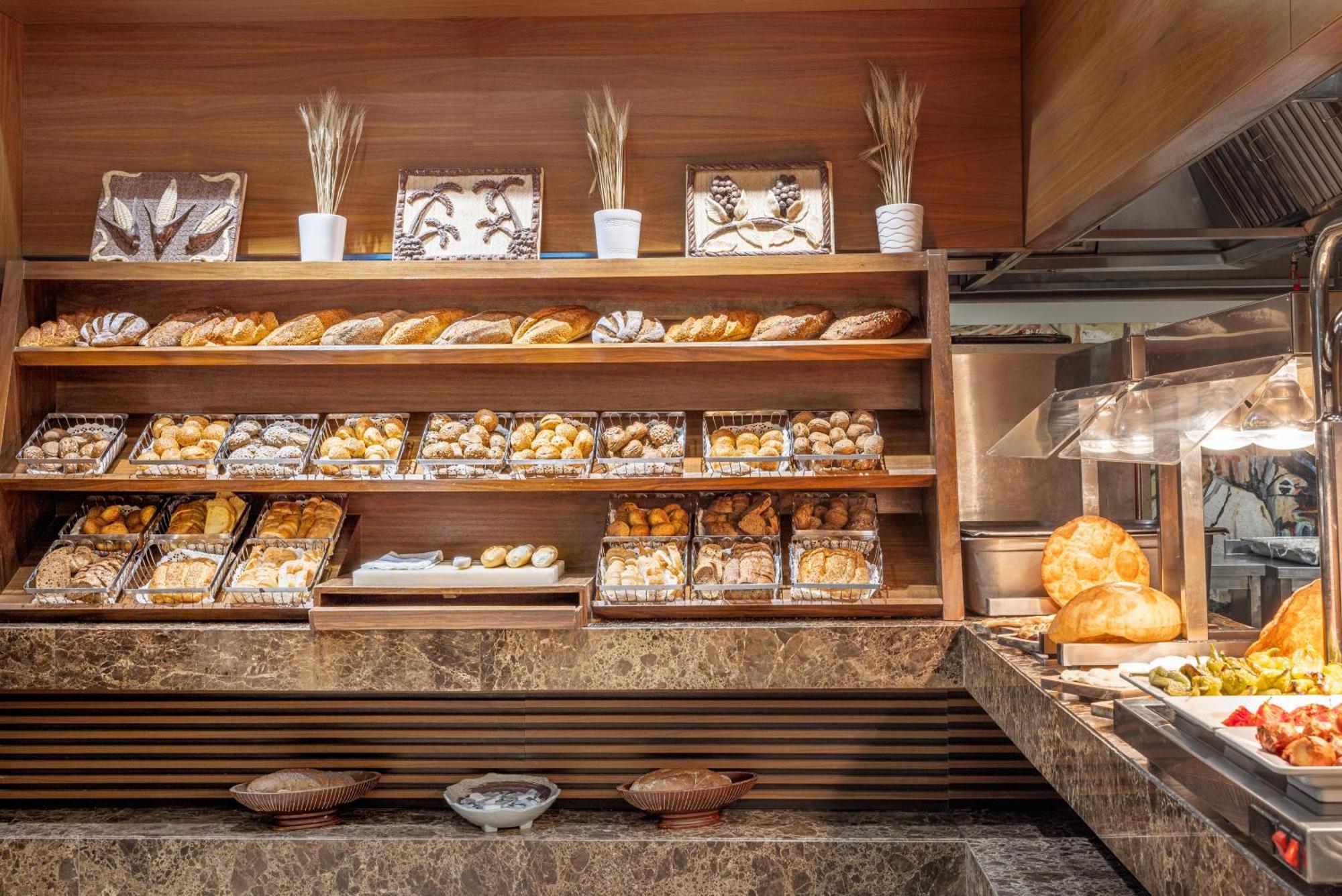 Concorde De Luxe Resort Antalya Exteriér fotografie Bakery
