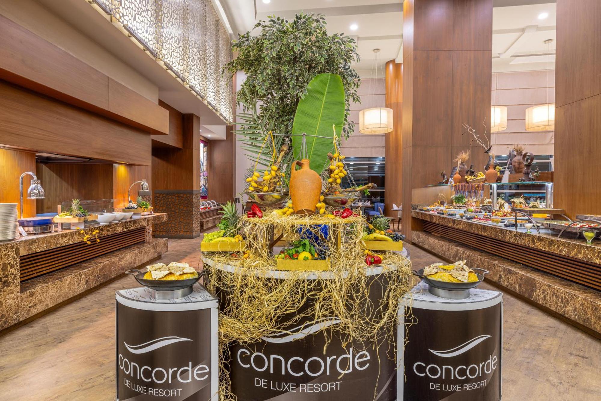 Concorde De Luxe Resort Antalya Exteriér fotografie Concorde Resort